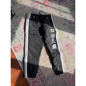 Mitchell & Ness Black Mastermind WORLD Warmup Pants